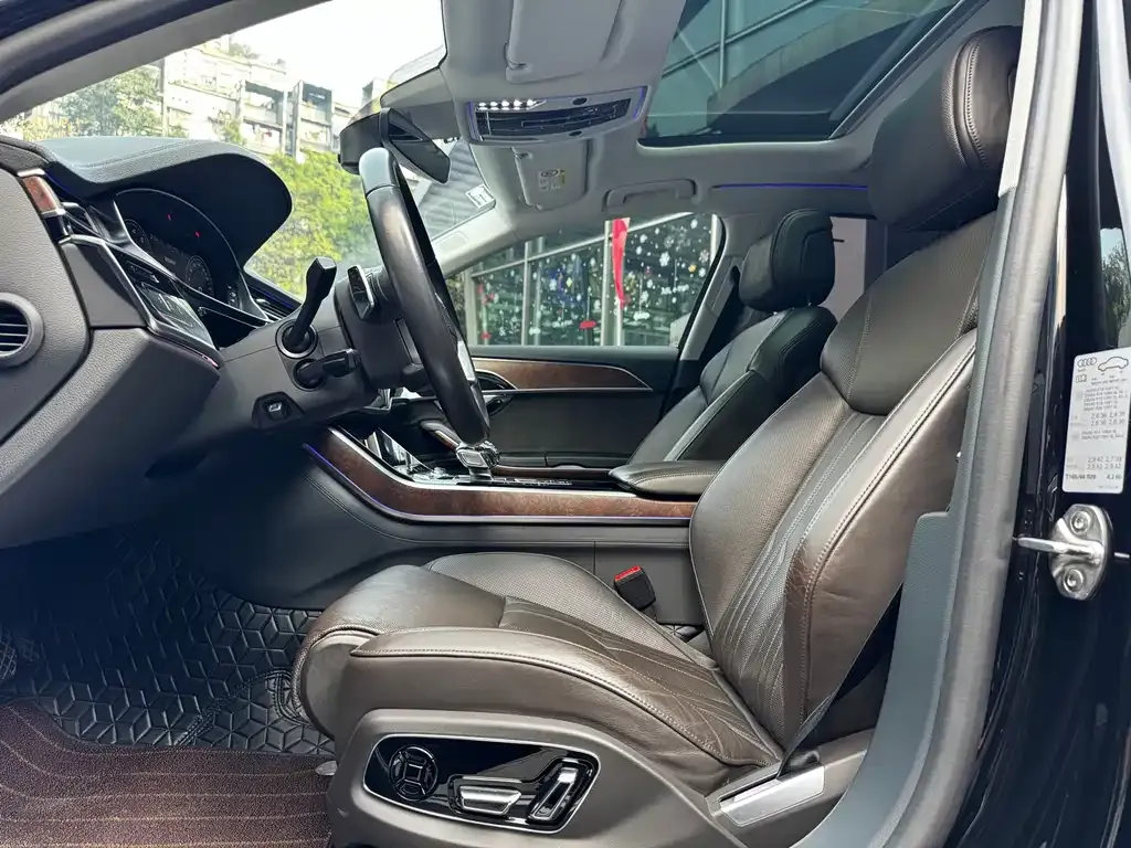 Audi A8 2021 из CN, фото 5