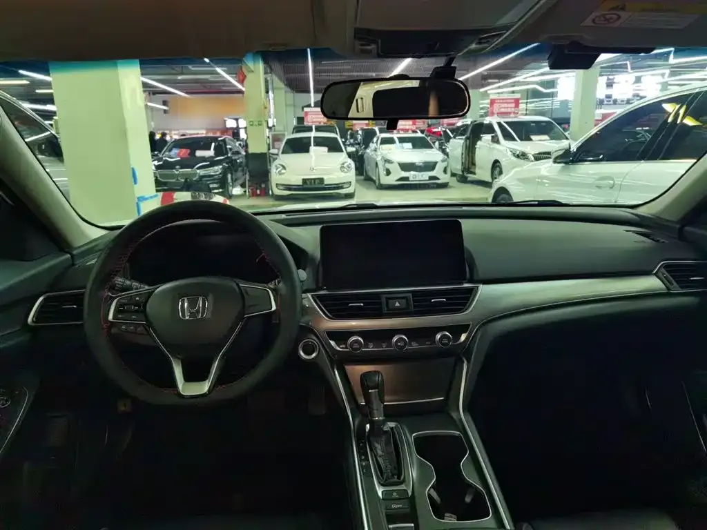 Honda Accord — фото 5
