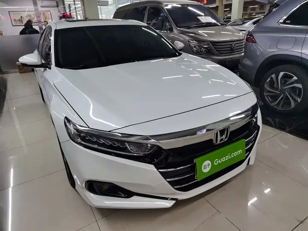 Honda Accord — фото 2
