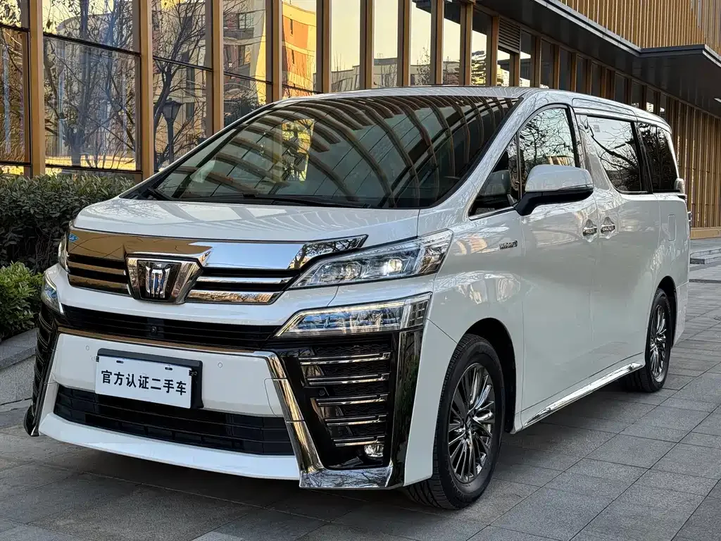 Toyota Vellfire 2021 из CN, фото 1