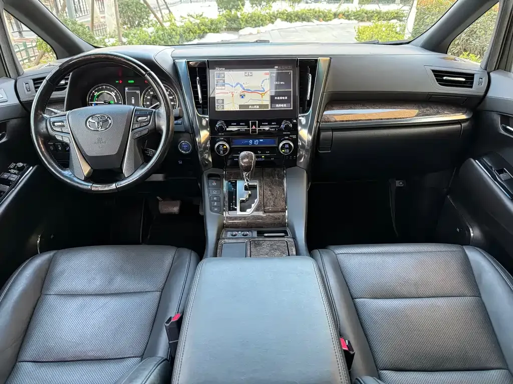 Toyota Vellfire 2021 из CN, фото 9