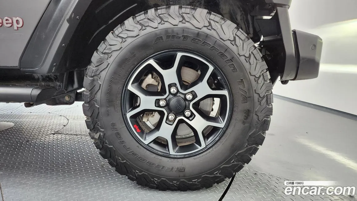 Jeep Wrangler 2021 из KR, фото 10