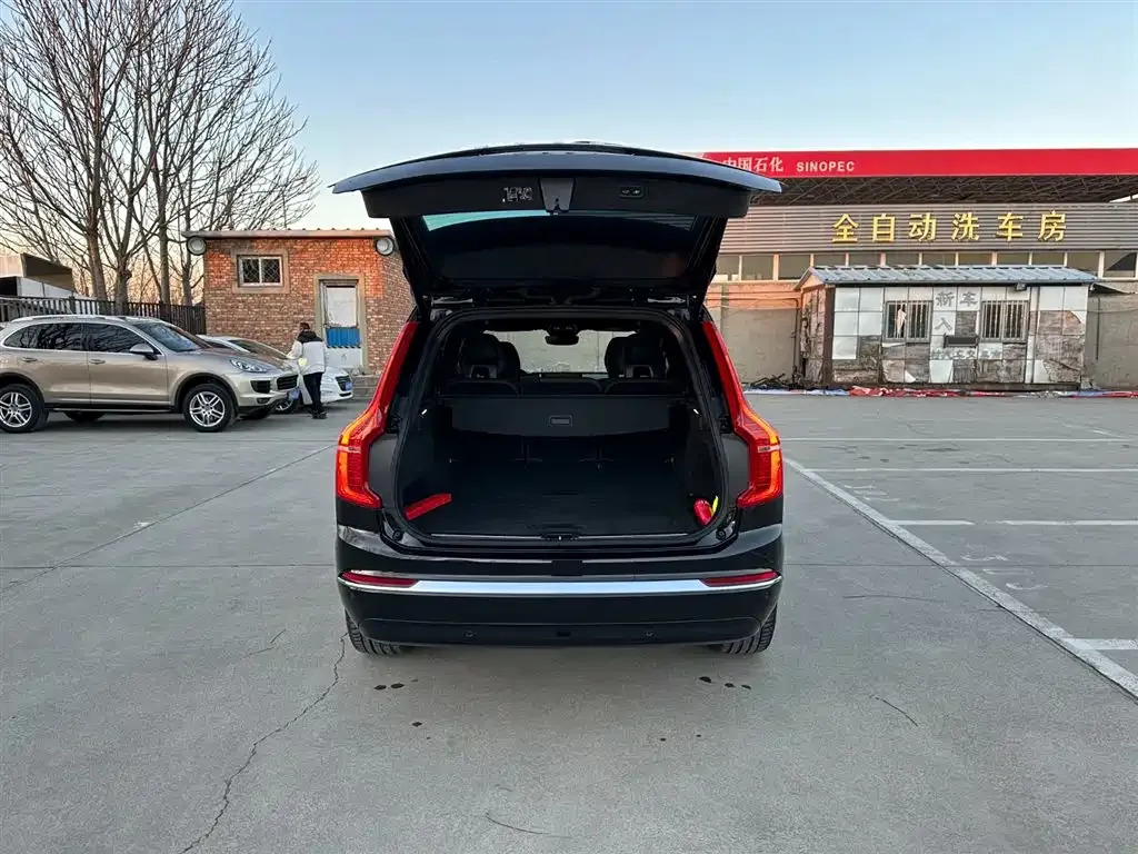 Volvo XC90 2024 из CN, фото 7