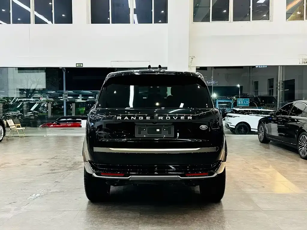 Land Rover Range Rover 2025 из CN, фото 8