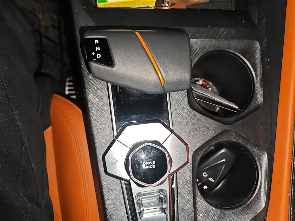 Changan UNI-V 2024 из CN, фото 8