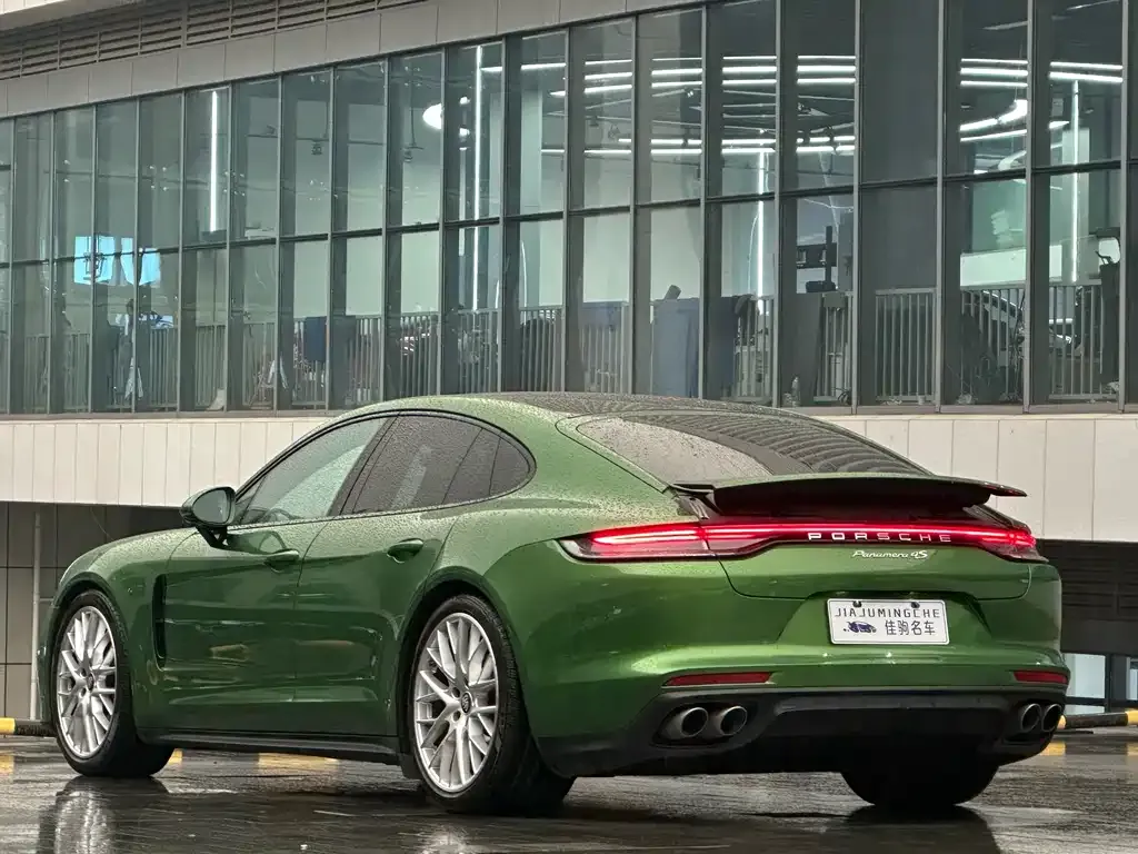 Porsche Panamera 2022 из CN, фото 10
