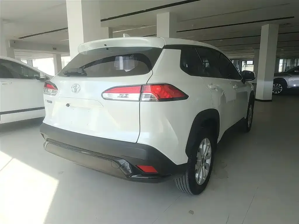 Toyota Frontlander 2022 из CN, фото 7