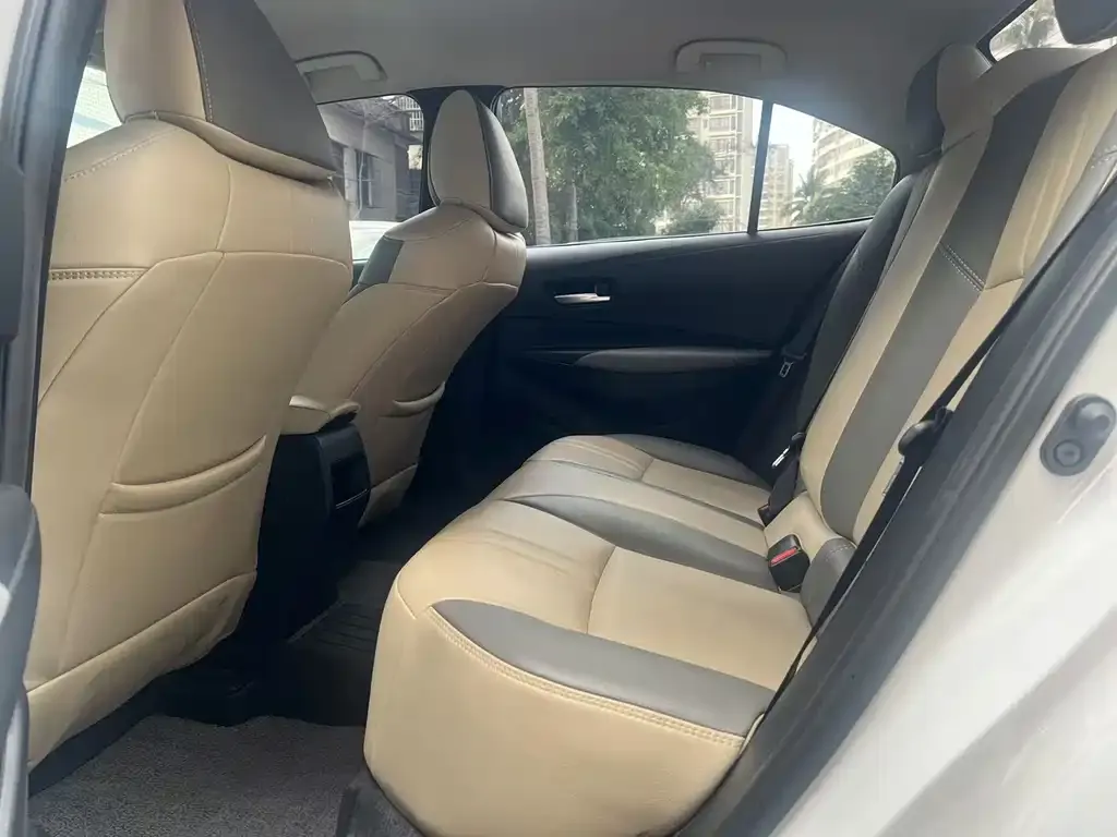 Toyota Corolla 2022 из CN, фото 8