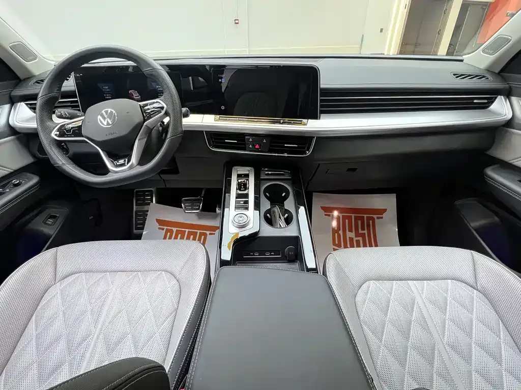 Volkswagen Tavendor 2022 из CN, фото 8