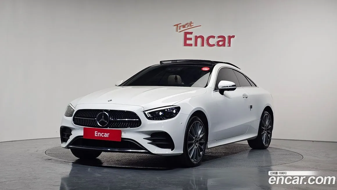 Mercedes-Benz E-Class — фото 1
