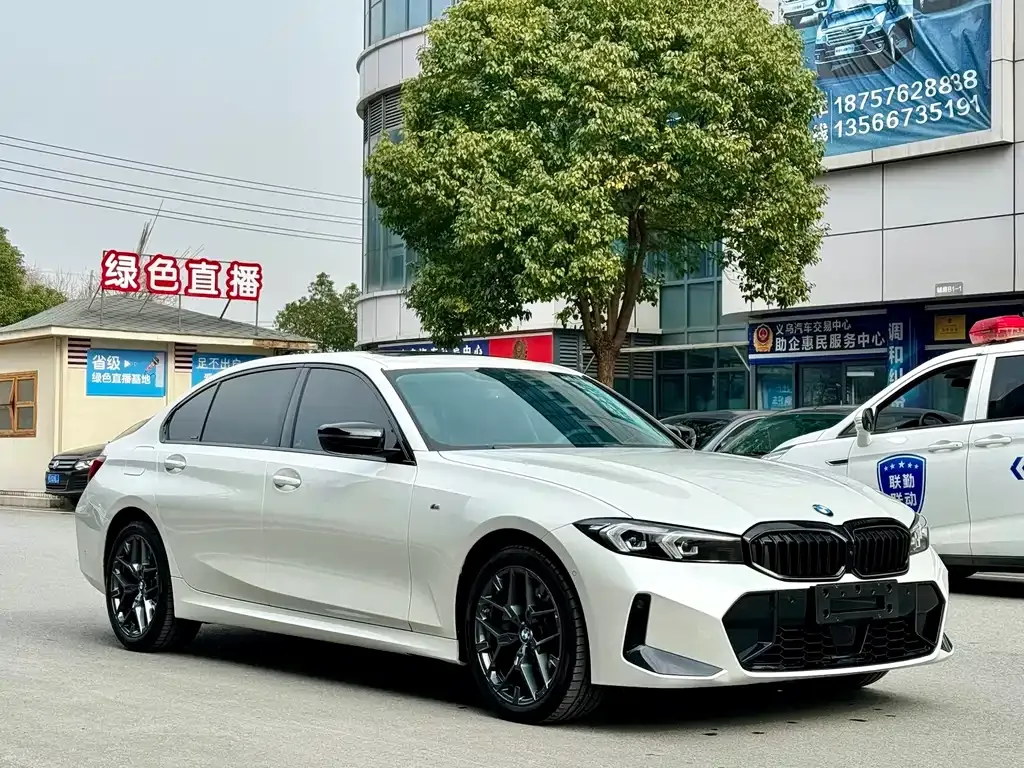 BMW 3 Series 2024 из CN, фото 9