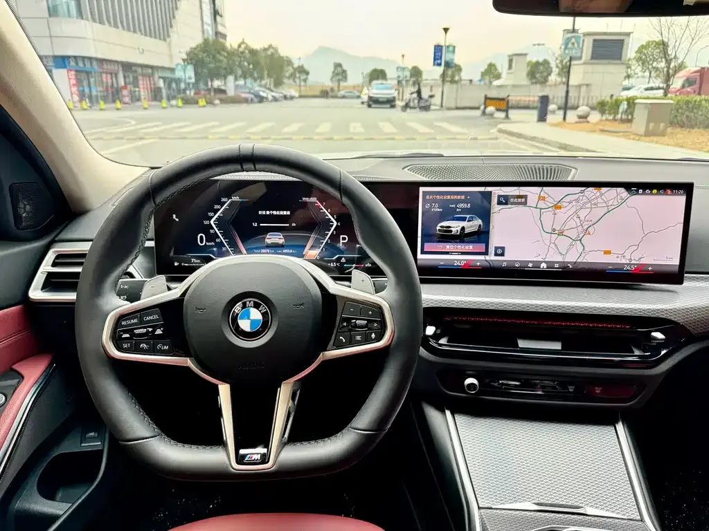 BMW 3 Series 2024 из CN, фото 7