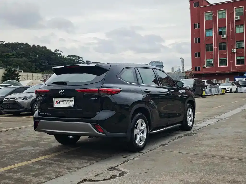 Toyota Highlander 2025 из CN, фото 10