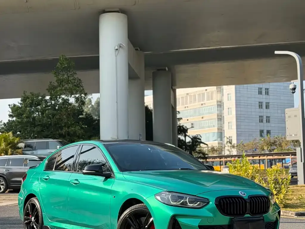 BMW 1 Series 2022 из CN, фото 4