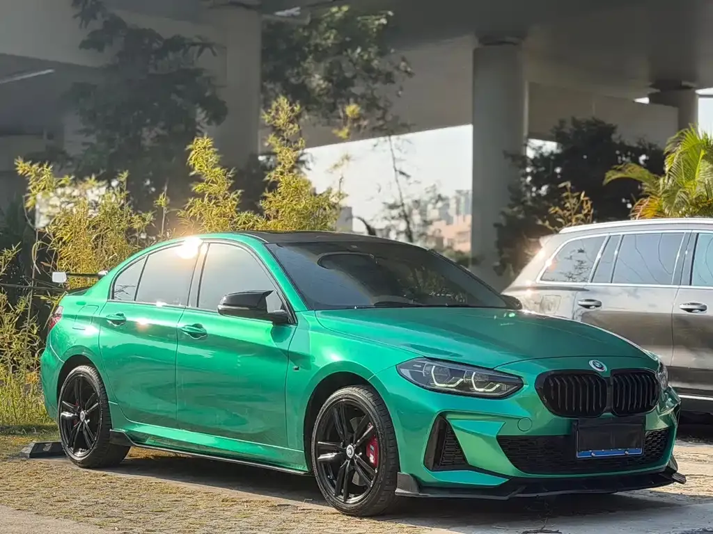 BMW 1 Series 2022 из CN, фото 3
