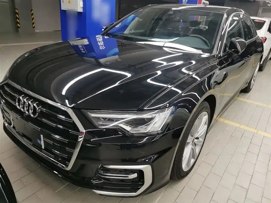 Audi A6L 2024 из CN, фото 1