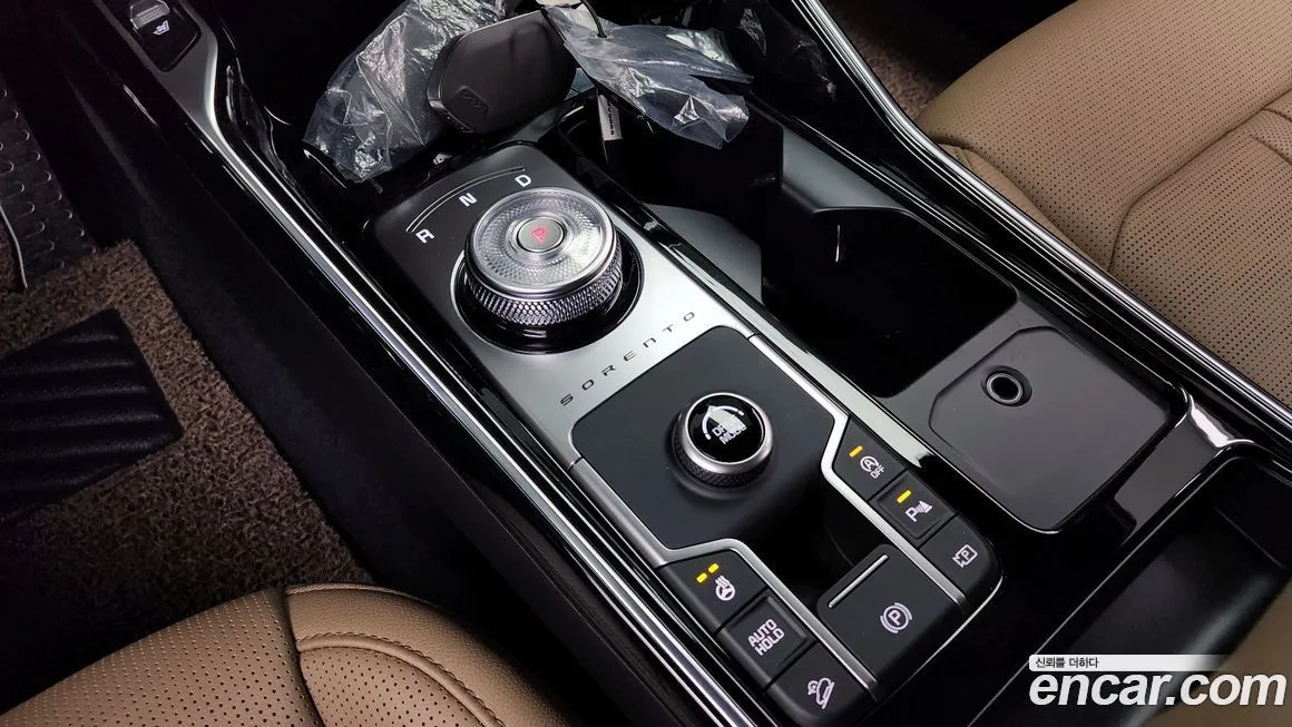 Kia Sorento — фото 10