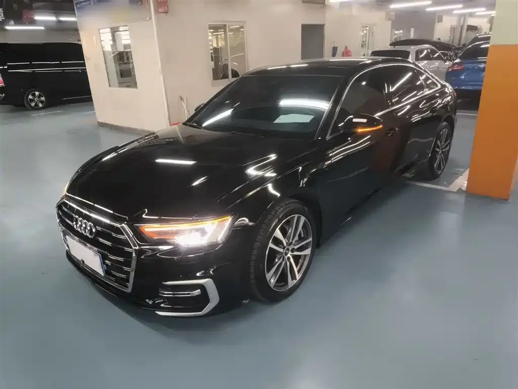 Audi A6L 2025 из CN, фото 1