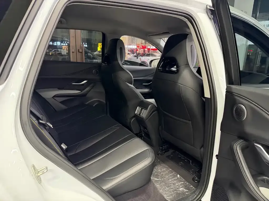 BYD Seal 05 DM-i 2025 из CN, фото 6
