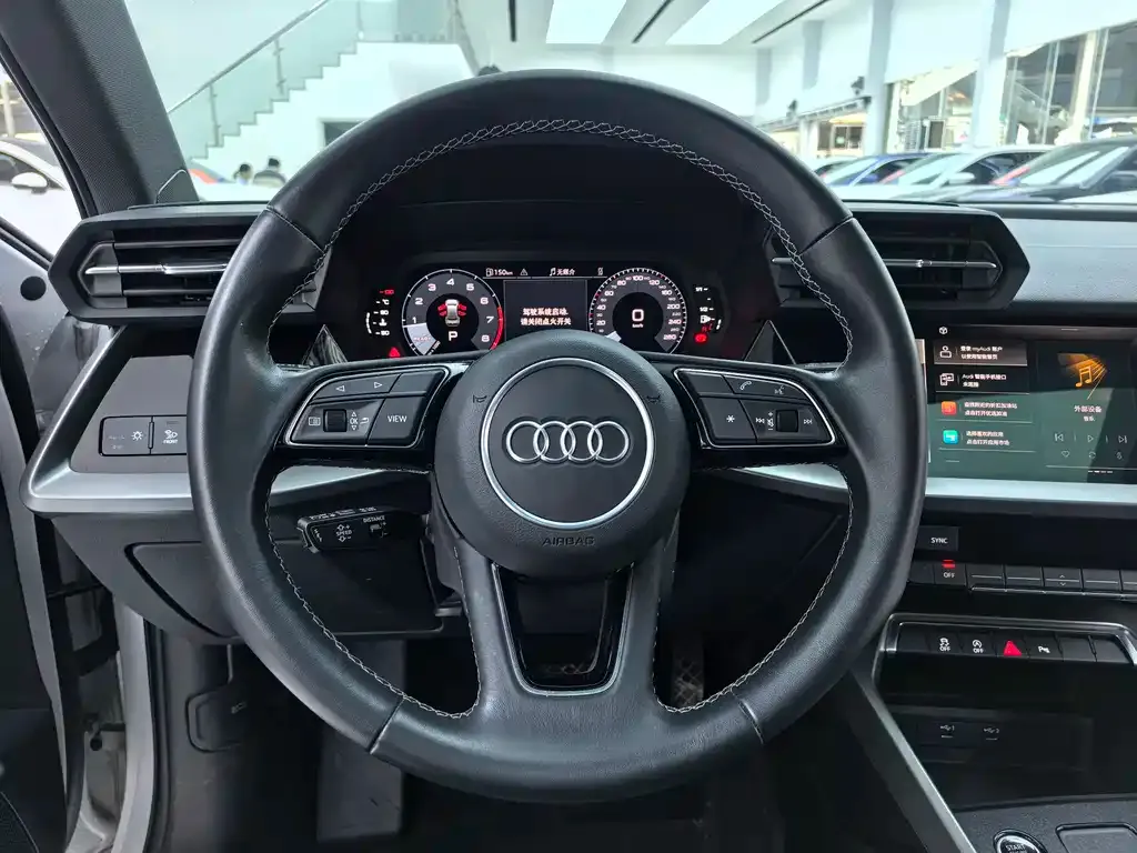Audi A3 2023 из CN, фото 6