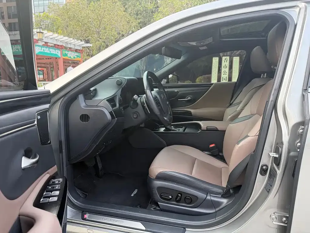 Lexus ES 2023 из CN, фото 6