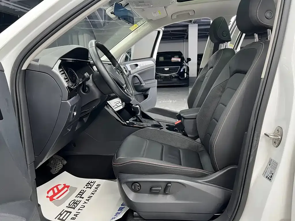 Volkswagen Tayron 2022 из CN, фото 6