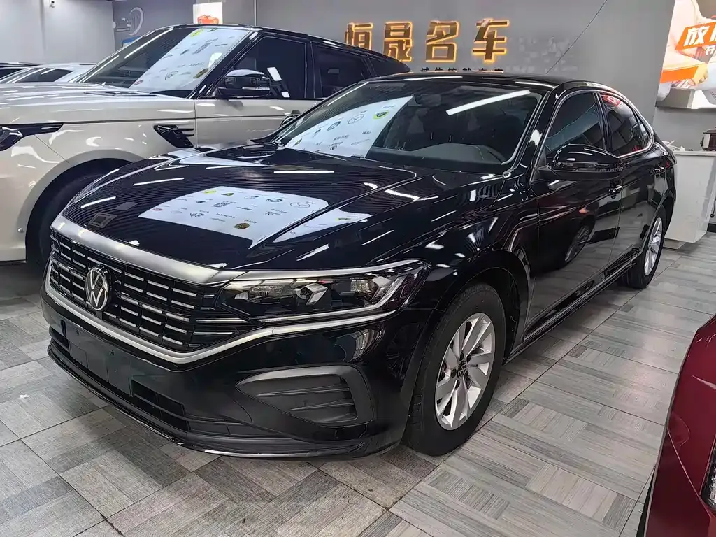 Volkswagen Passat 2023 из CN, фото 1