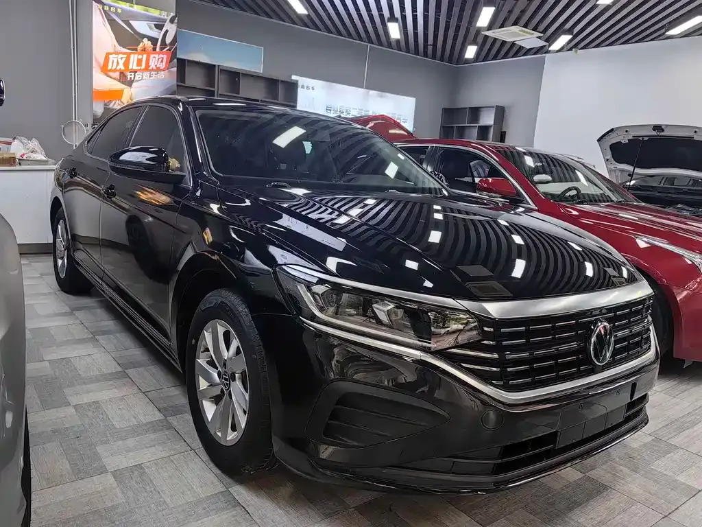 Volkswagen Passat 2023 из CN, фото 3