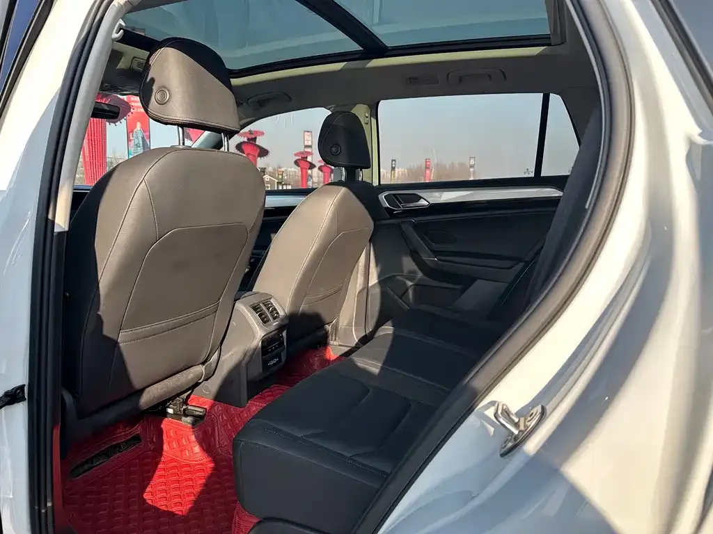 Volkswagen Tayron 2021 из CN, фото 5