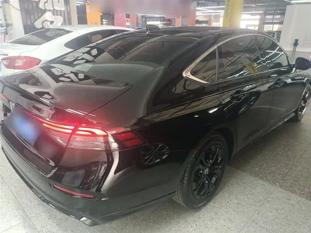 Honda Accord 2025 из CN, фото 4