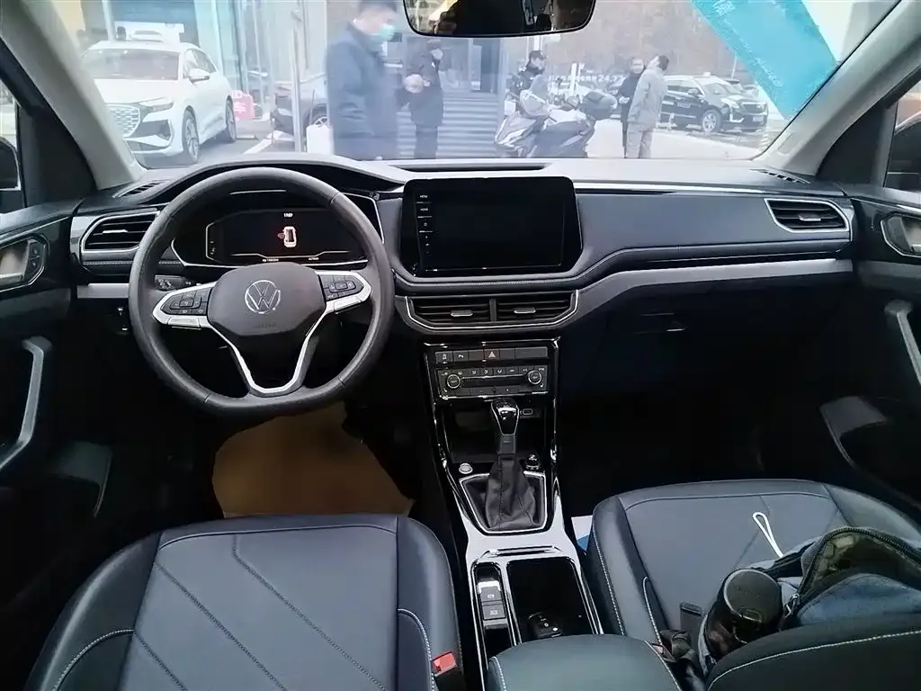 Volkswagen Tharu 2024 из CN, фото 10