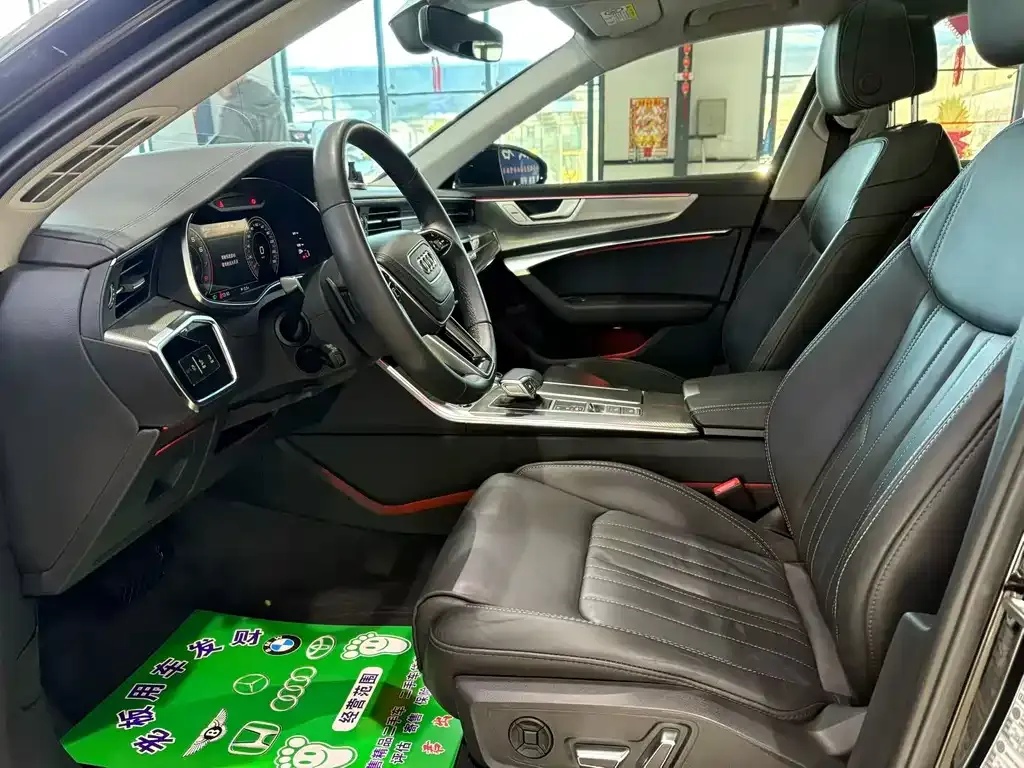 Audi A6L 2023 из CN, фото 7