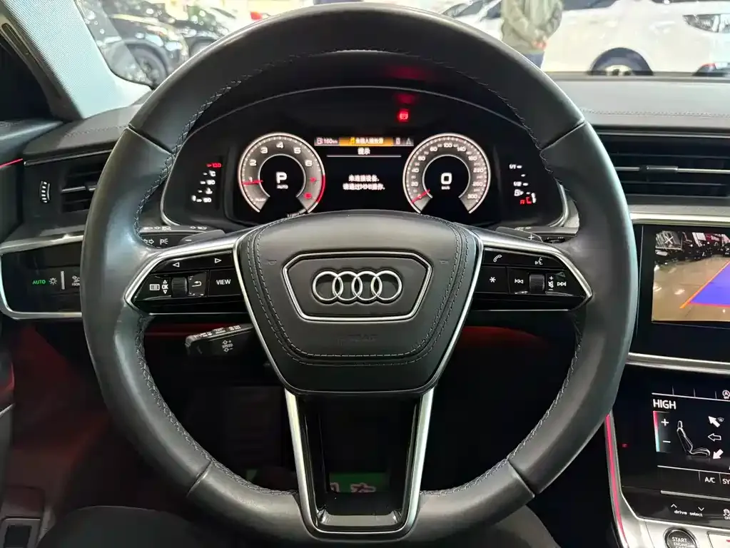 Audi A6L 2023 из CN, фото 8