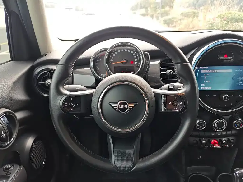 MINI Cooper (3-door) 2022 из CN, фото 6