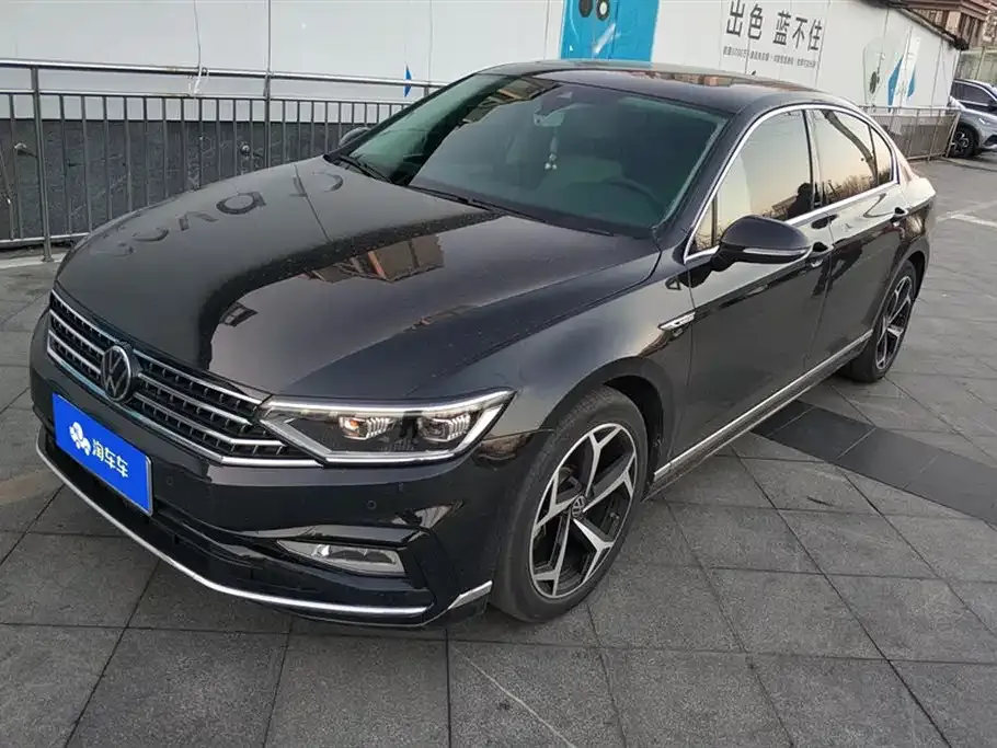 Volkswagen Magotan 2023 из CN, фото 1