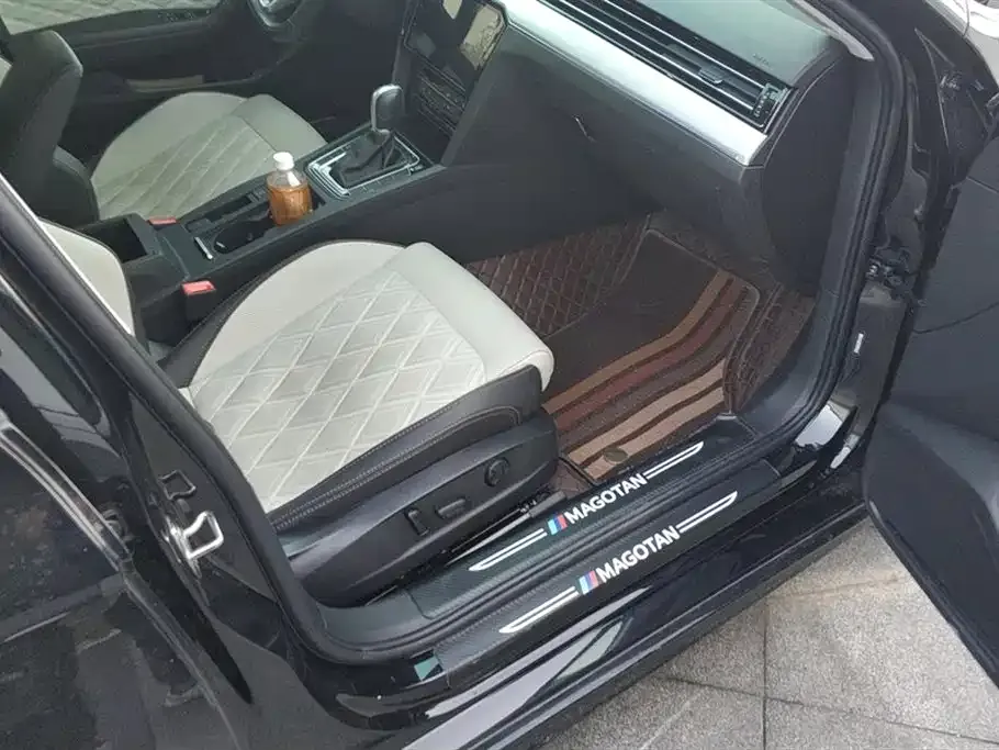 Volkswagen Magotan 2023 из CN, фото 4