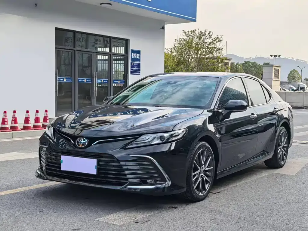Toyota Camry 2021 из CN, фото 1
