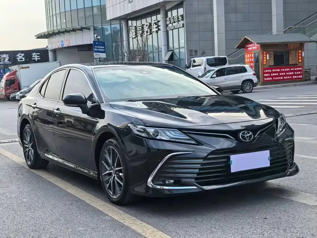 Toyota Camry 2021 из CN, фото 9
