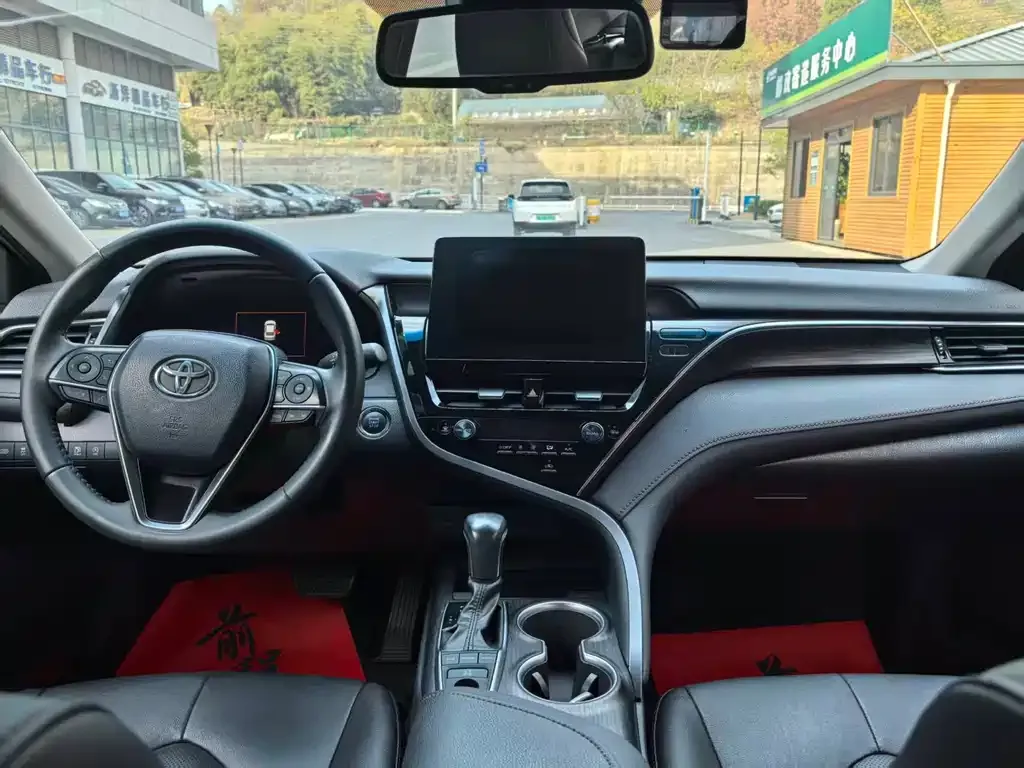 Toyota Camry 2021 из CN, фото 10