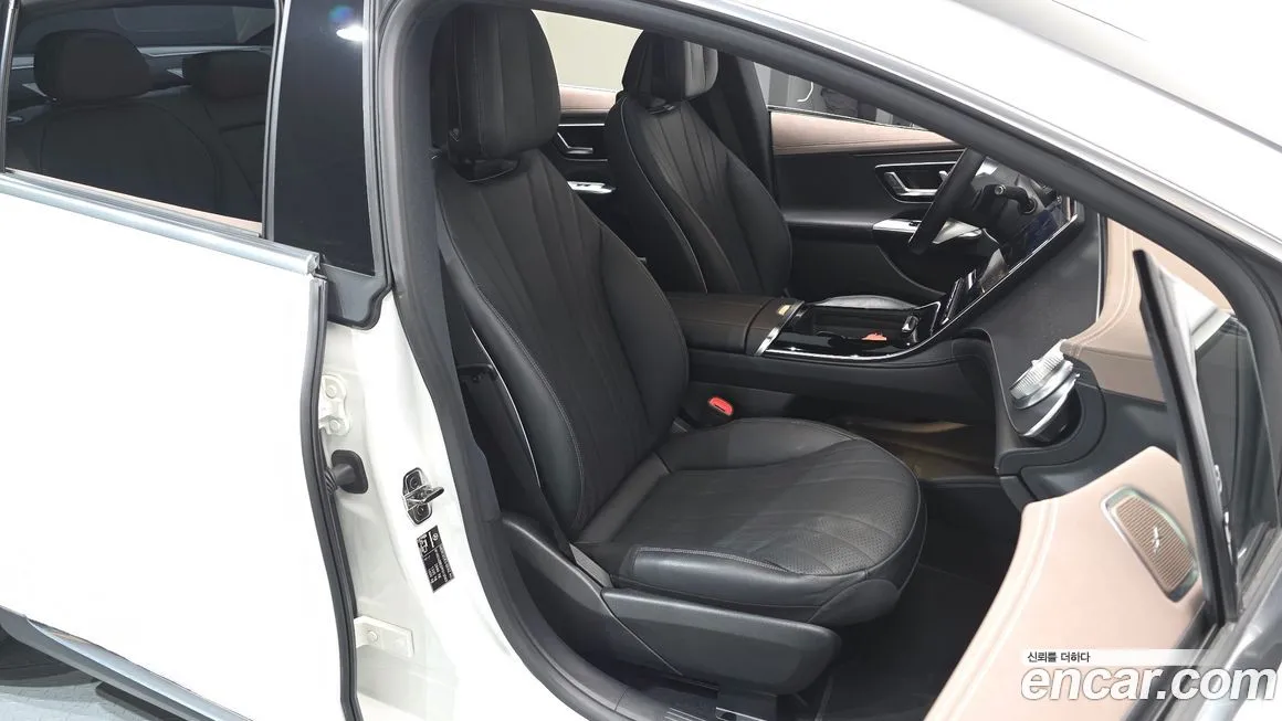 Mercedes-Benz EQE 2023 из KR, фото 4