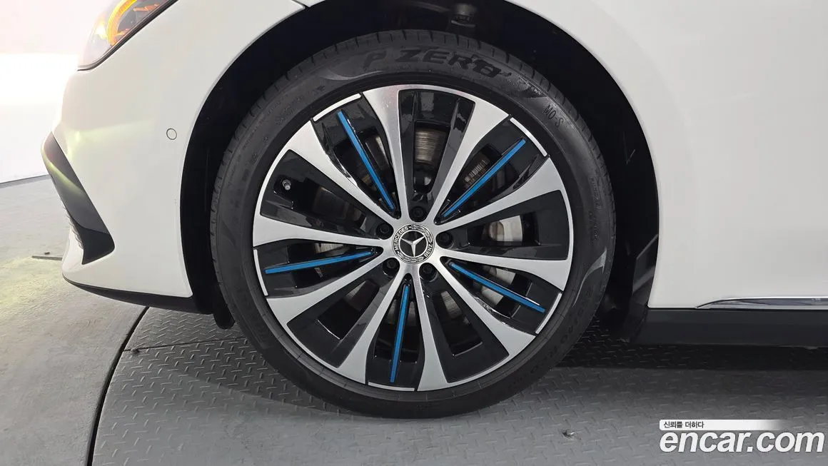 Mercedes-Benz EQE 2023 из KR, фото 6