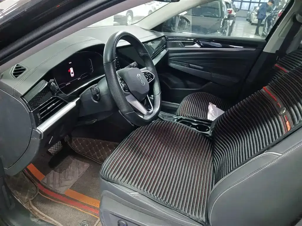 Volkswagen Passat New Energy 2024 из CN, фото 2