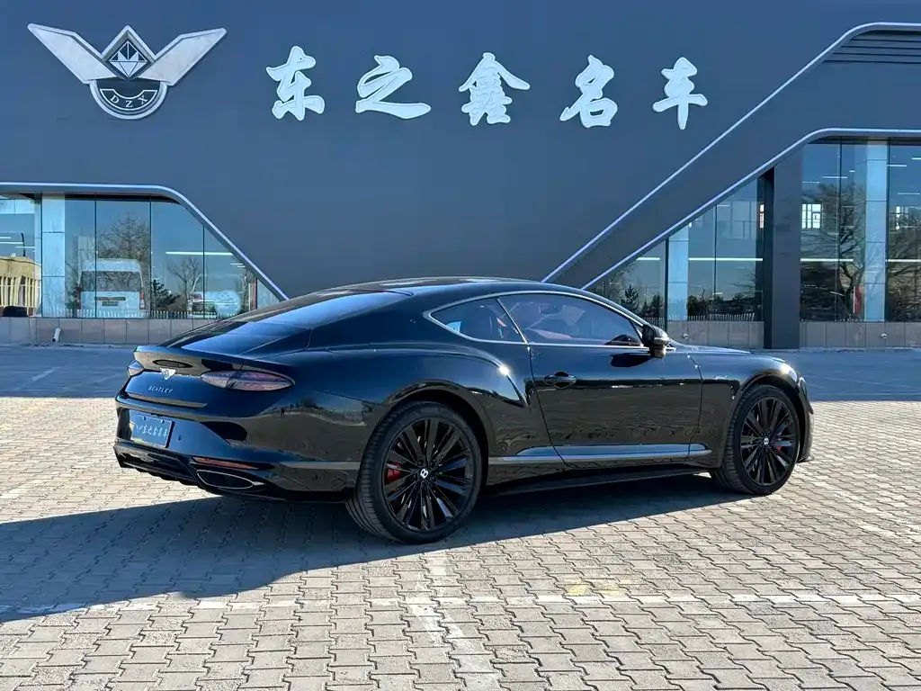 Bentley Continental 2025 из CN, фото 9