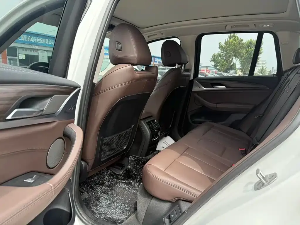 BMW X3 2021 из CN, фото 8