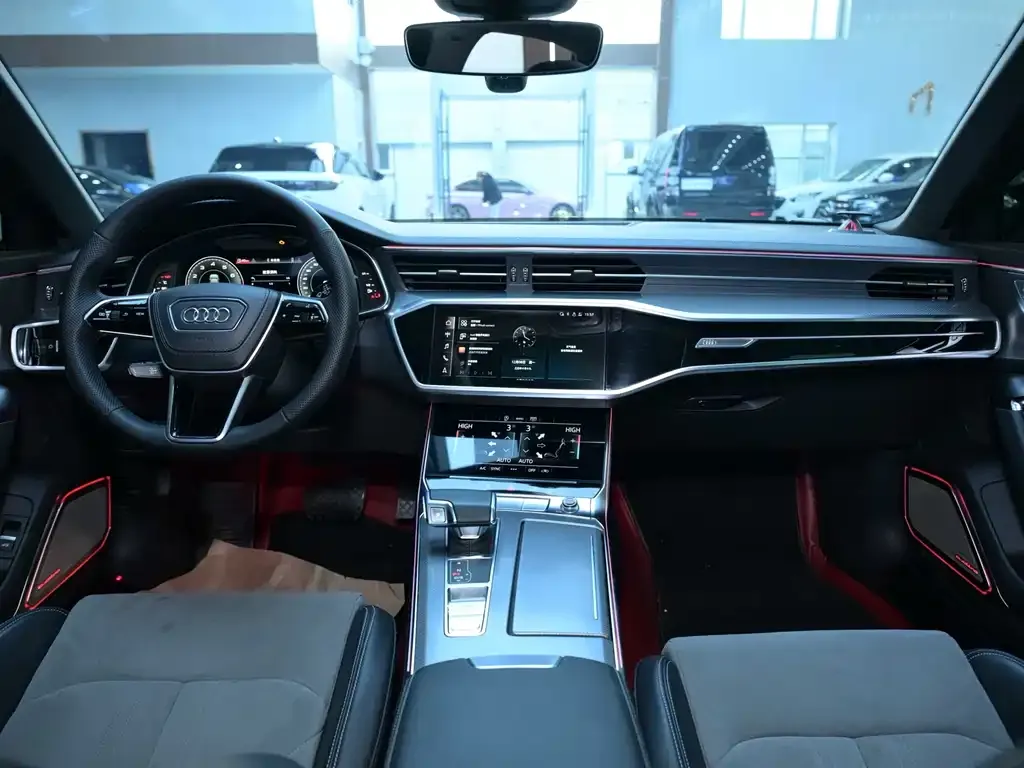Audi A6L 2024 из CN, фото 10