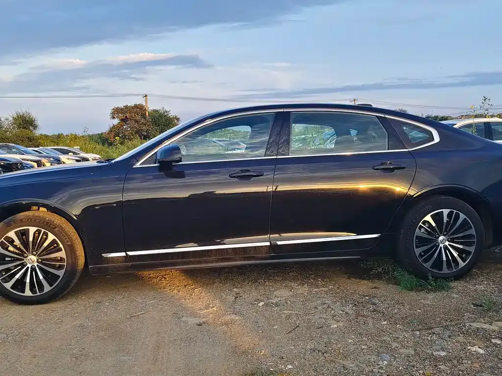 Volvo S90 — фото 6