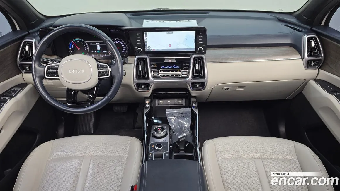 Kia Sorento — фото 8