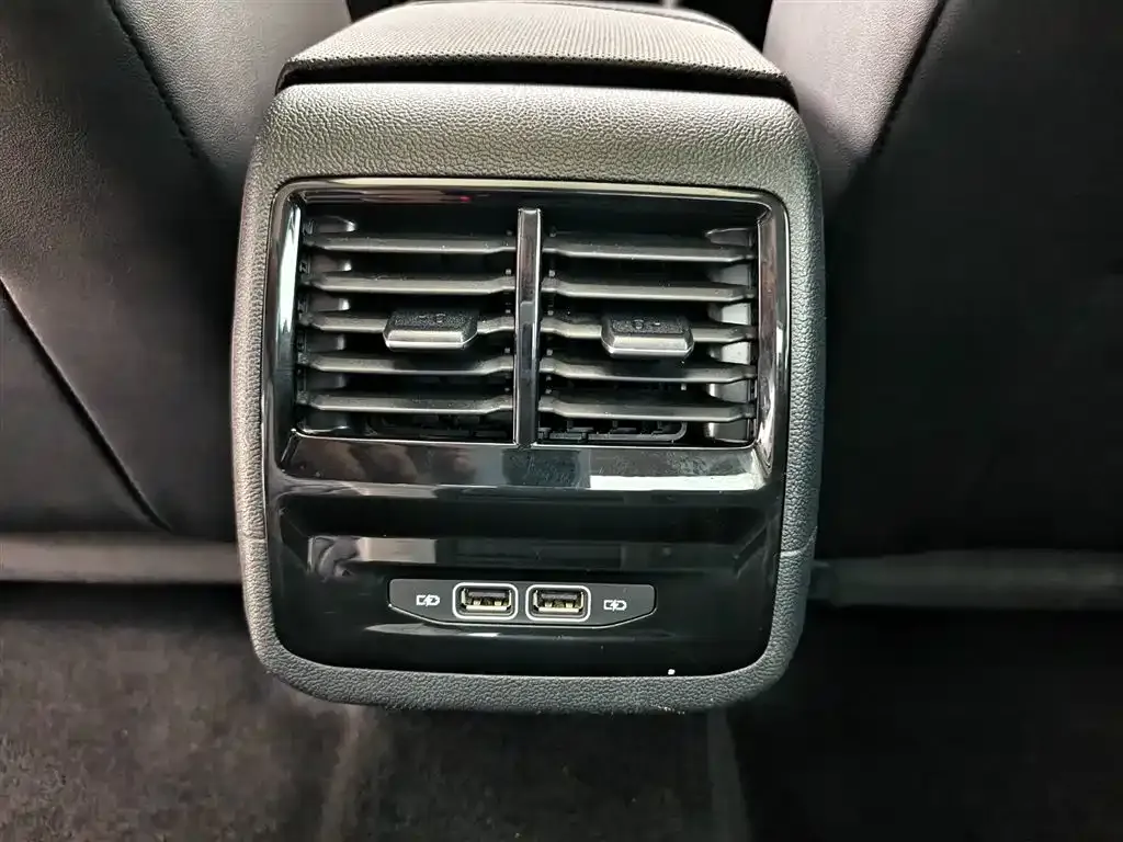 Volkswagen Sagitar 2024 из CN, фото 10