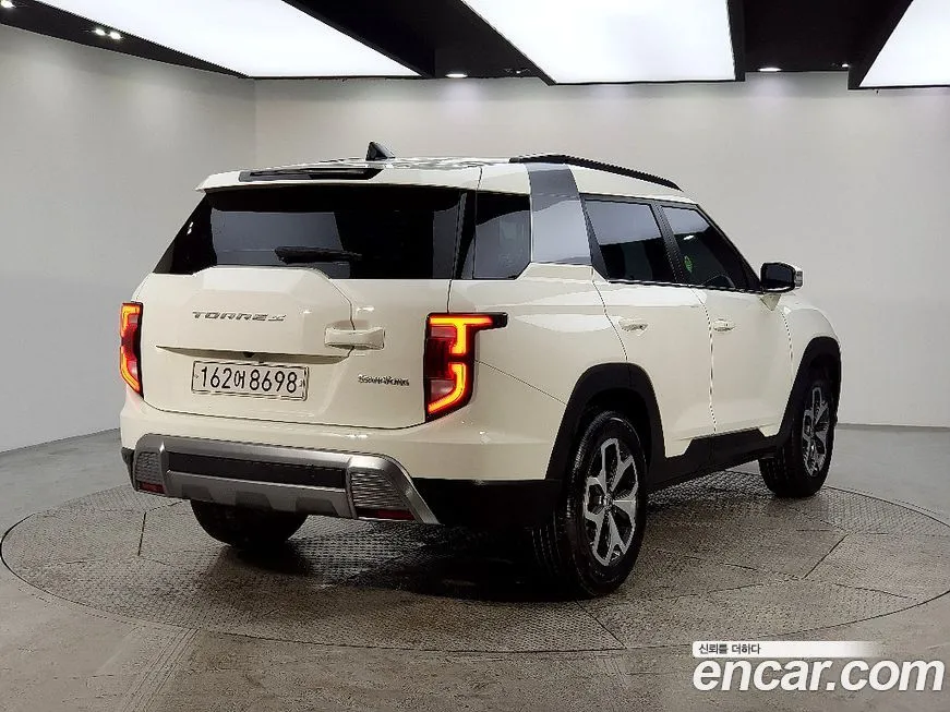 KG Mobility (Ssangyong) Torres 2023 из KR, фото 3
