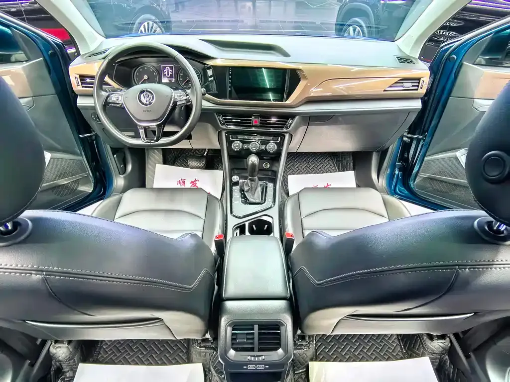 Volkswagen Tharu 2021 из CN, фото 7